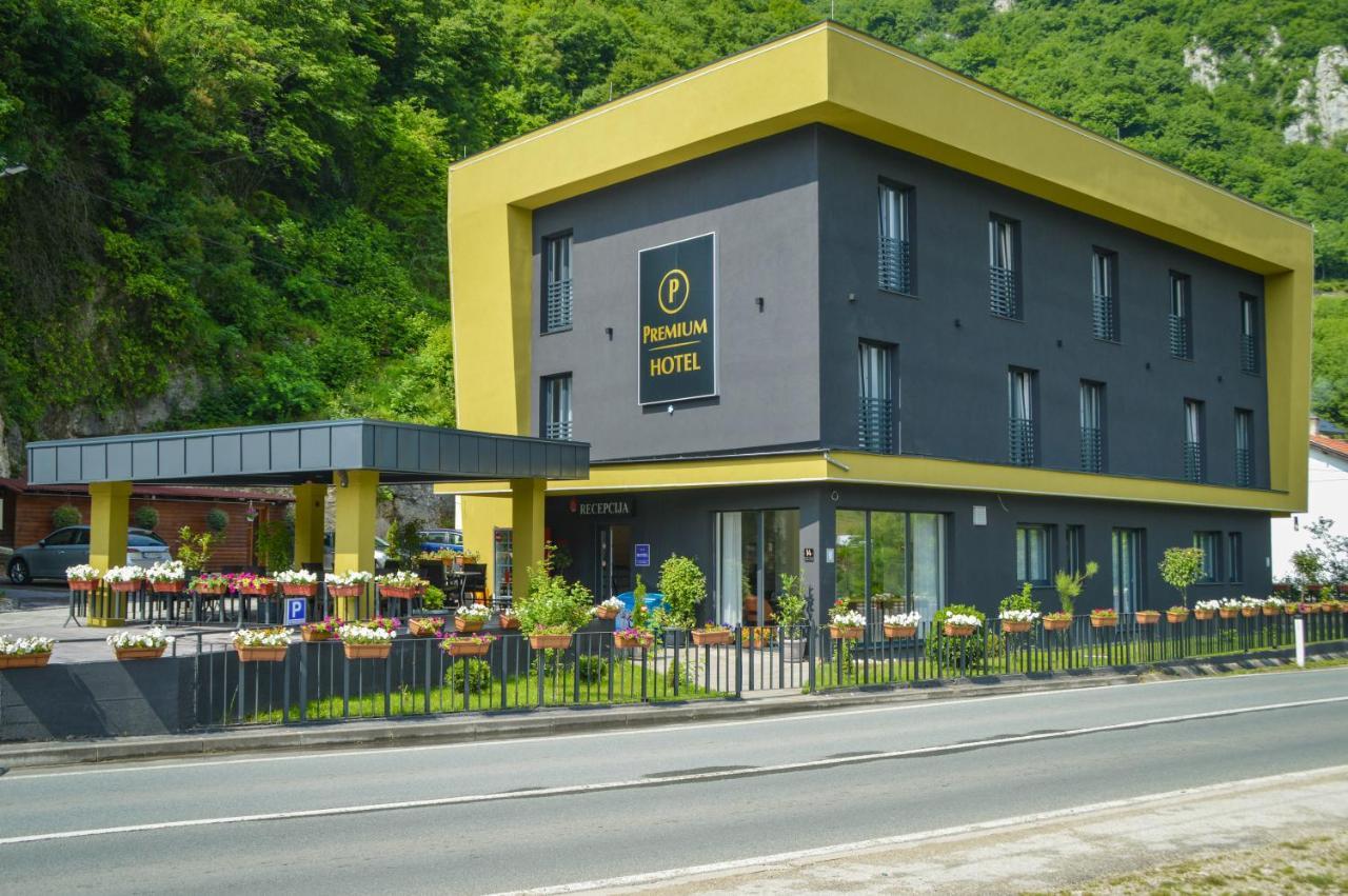 יאיצי Hotel Premium מראה חיצוני תמונה