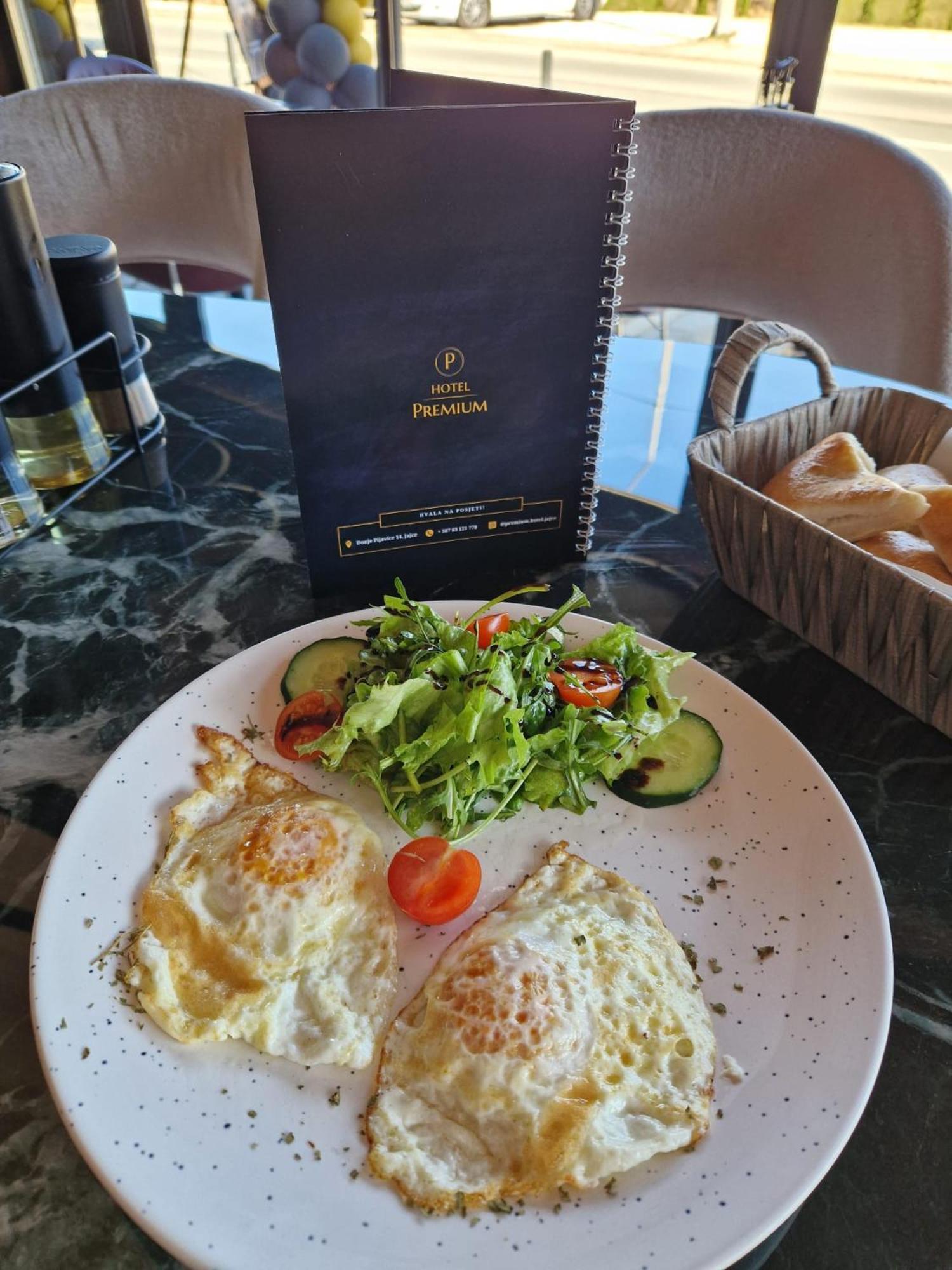 יאיצי Hotel Premium מראה חיצוני תמונה
